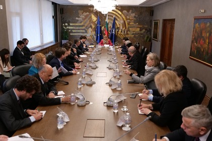 Заместник-министър Велислава Петрова проведе среща с ръководителите на дипломатически мисии на държави-членки на ЕС и Шенген, акредитирани в България